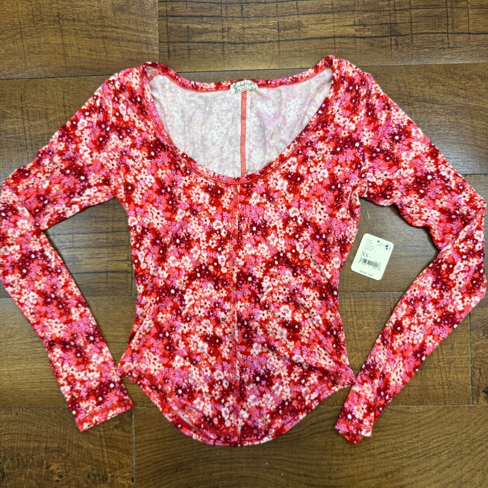 Intimately Free People Red Floral Scoop Neck Long Sleeve Bodysuit XS OB1462018